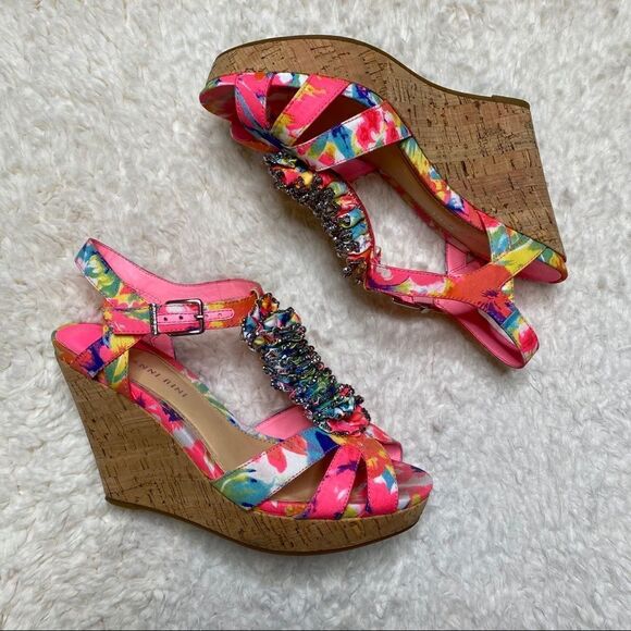 Gianni Bini Shoes - Gianni Bini Multicolored Sparkly Wedges 8.5